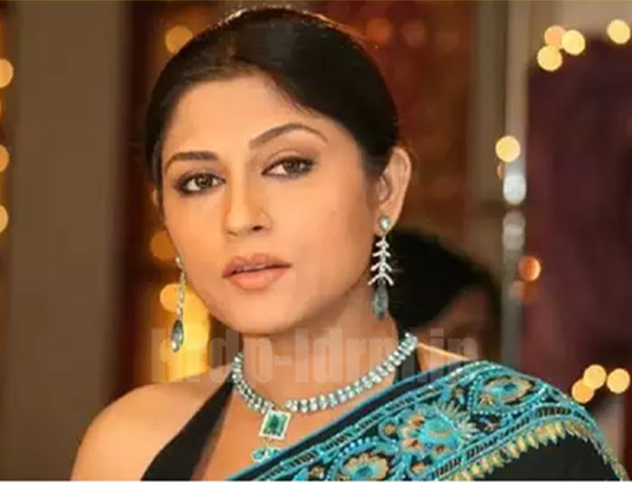 Roopa Ganguly Biography